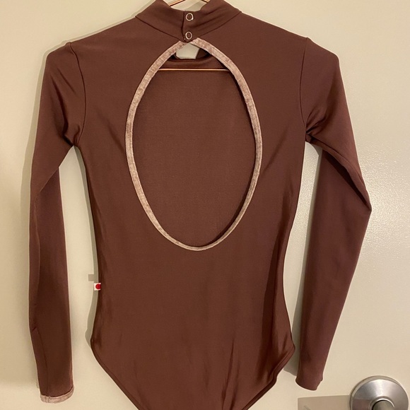 sold Yumiko Natasha long sleeves - Picture 2 of 2